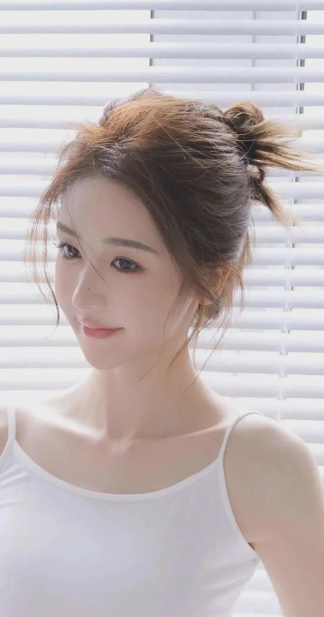 我添30分钟 MBA智库AG真人平台把腿扒开让