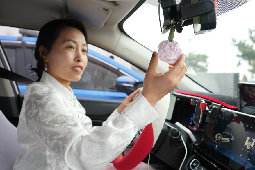 牡丹香车”助力牡丹文化节AG真人平台洛阳市打造“